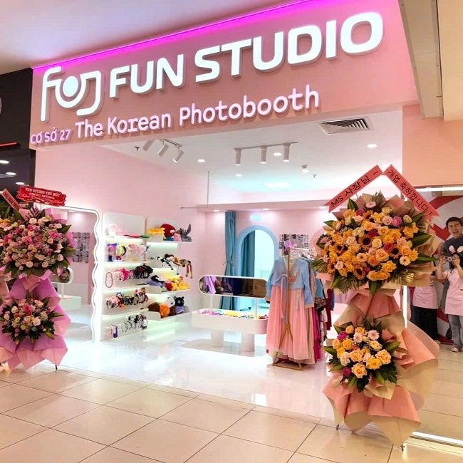 Fun Studio Dĩ An